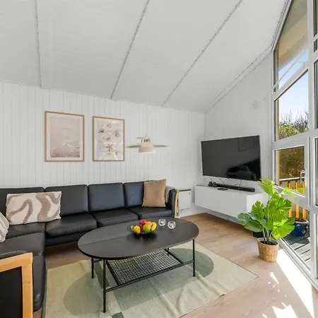 Feriehus Midja - 800m From The Sea By Interhome