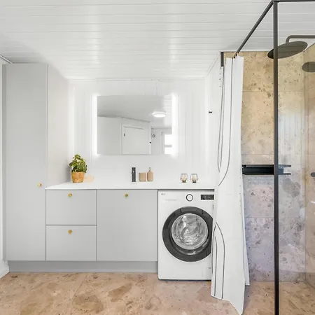 Feriehus Midja - 800m From The Sea By Interhome *